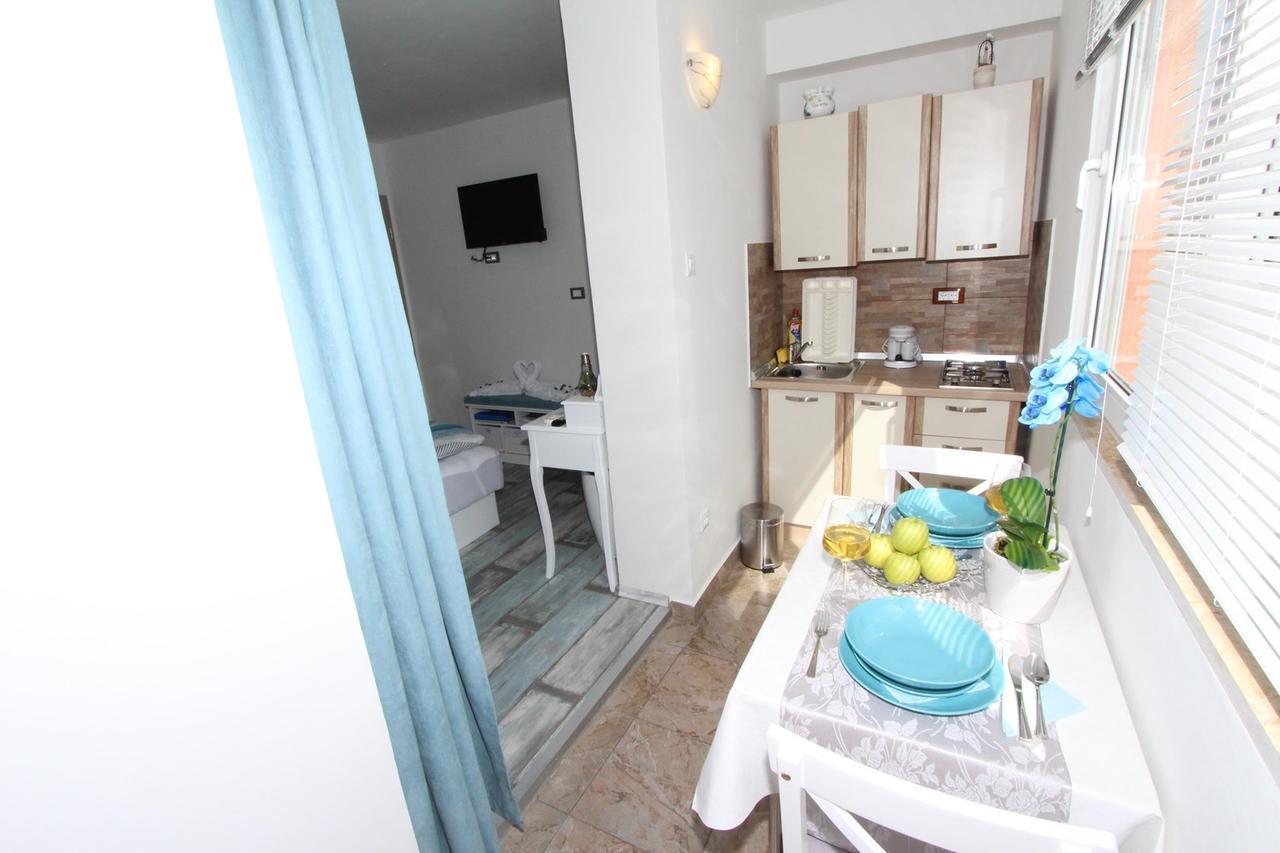 Studio Orhidea Blu Rovinj Luaran gambar