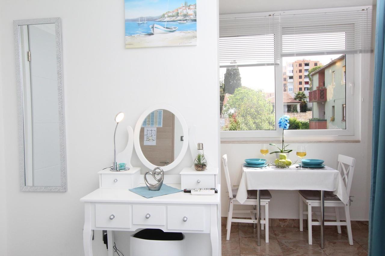 Studio Orhidea Blu Rovinj Luaran gambar